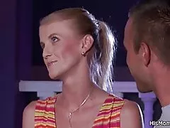 Cony pelut madura i adolescents lesbianes